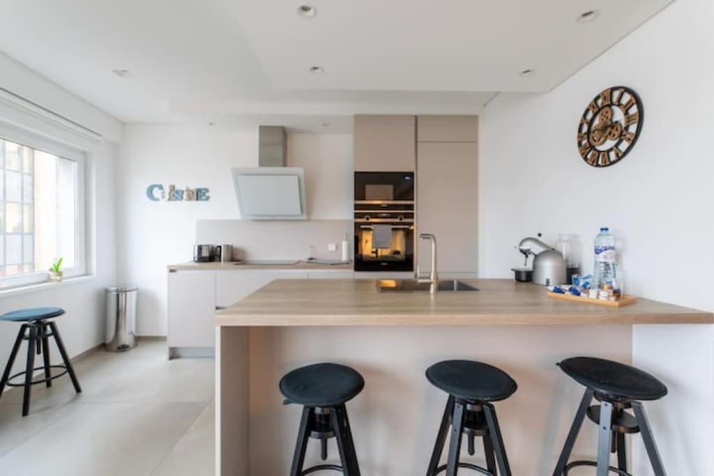 Wonderful Two Bedroom Apartment At Limpertsberg With Parking, Near Tram Luxembourg Extérieur photo